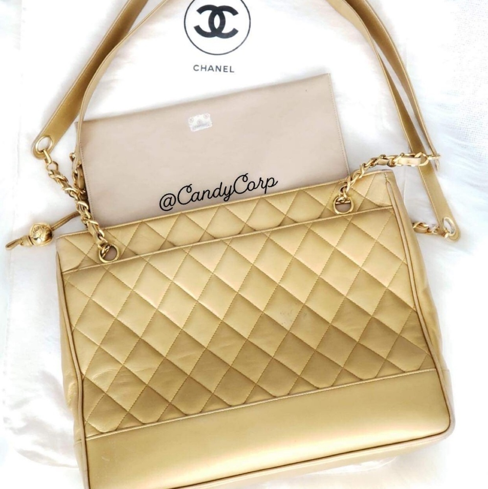 VINTAGE CHANEL LAMBSKIN PETITE TOTE!!!